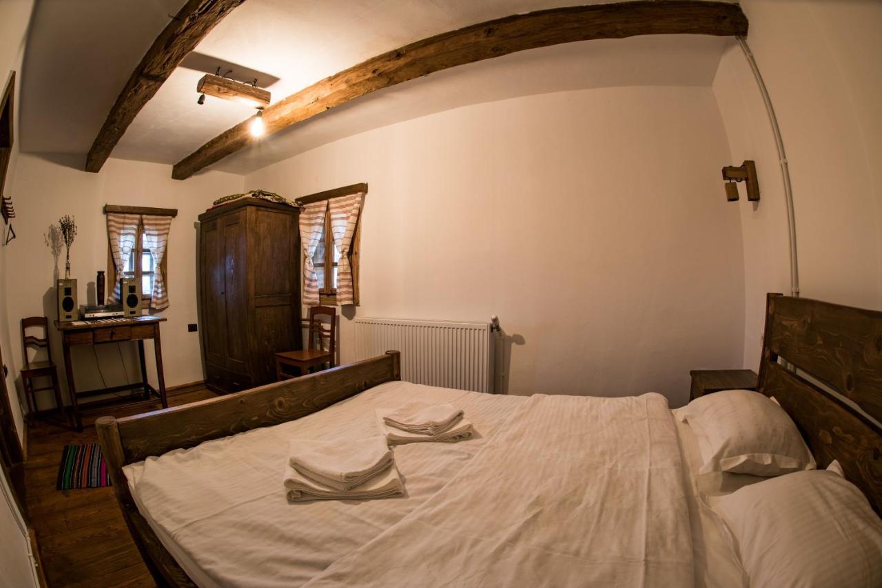 Casa Strabunicului Hotel Partestii de Sus  Екстериор снимка