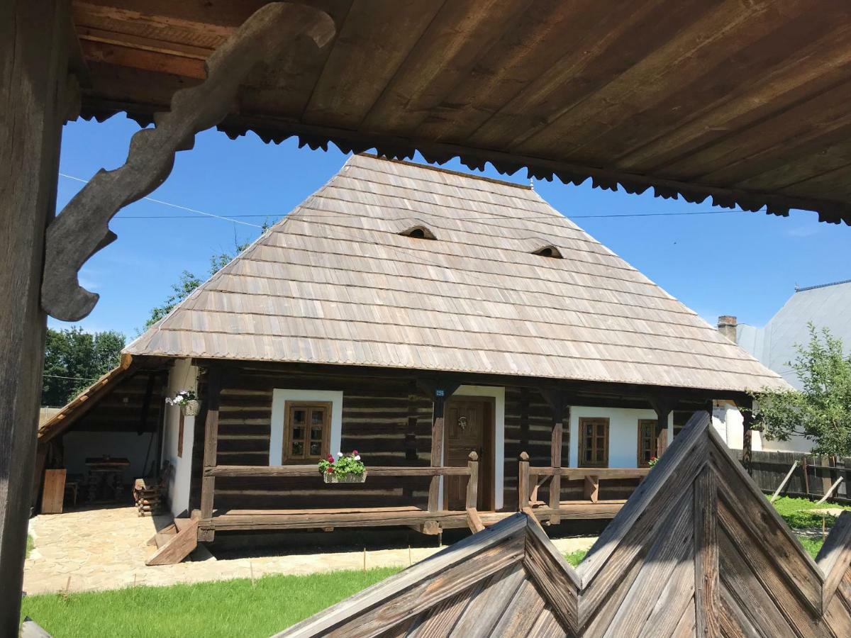 Casa Strabunicului Hotel Partestii de Sus  Екстериор снимка